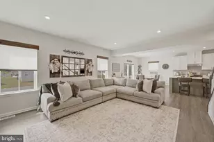 20 Presley Way, Monroe Township, NJ 08094 - Photo 18