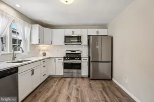421 Prosser Ave, Monroe Township, NJ 08094 - Photo 14
