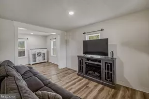 15 S Maple Ave, Greenwich Township, NJ 08027 - Photo 4