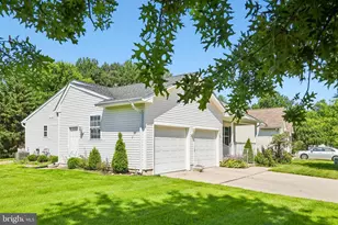 779 Chickory Trail, Harrison Township, NJ 08062 - Photo 2