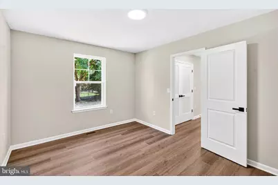 69 Main Street, Logan Township, NJ 08014 - Photo 12