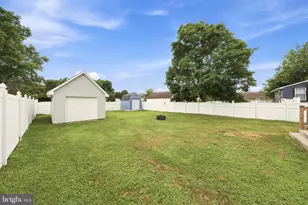 46 W Broad St, Greenwich Township, NJ 08027 - Photo 16
