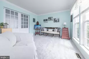 351 W Crossing Dr, East Greenwich Township, NJ 08061 - Photo 10