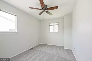 15 Fomalhaut Ct, Blackwood, NJ 08012 - Photo 20