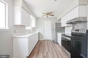 15 Fomalhaut Ct, Blackwood, NJ 08012 - Photo 10
