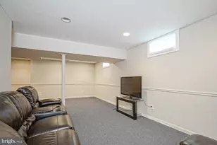 809 Galleria Dr, Monroe Township, NJ 08094 - Photo 36