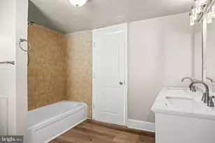 28 W Monroe St, Paulsboro, NJ 08066 - Photo 20