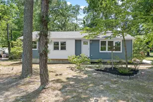 2907 Lakeside Dr, Monroe Township, NJ 08094 - Photo 2