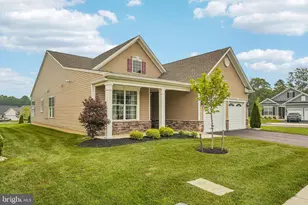 3566 Providence Ct, Monroe Township, NJ 08094 - Photo 2