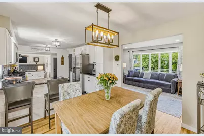 33 Gray Birch Road, Washington Township, NJ 08012 - Photo 8