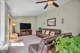 18 Mansfield Dr, Sewell, NJ 08080 - Photo 12