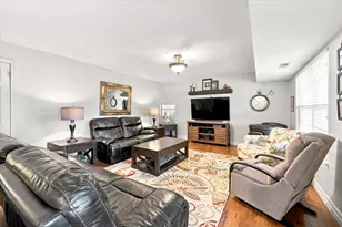 44 Hollybrook Dr, Sewell, NJ 08080 - Photo 18