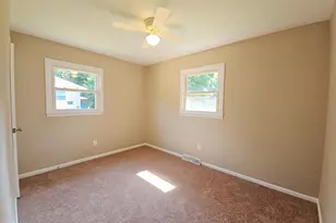 107 N Green St, Clayton, NJ 08312 - Photo 8