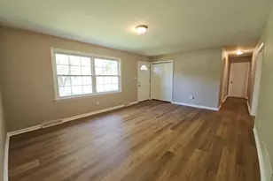 107 N Green St, Clayton, NJ 08312 - Photo 2