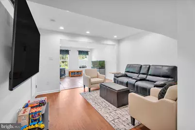 344 Cristaudo Court, East Greenwich Township, NJ 08061 - Photo 4
