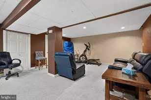 381 Bryn Mawr Dr, Monroe Township, NJ 08094 - Photo 38