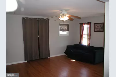 191 W Cohawkin Road #B, East Greenwich Township, NJ 08020 - Photo 2