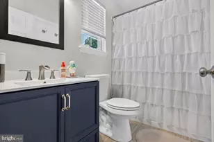 393 Bryn Mawr Dr, Monroe Township, NJ 08094 - Photo 22