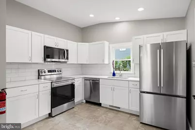 218 E Linden Street, Clayton, NJ 08312 - Photo 14