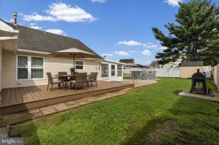 20 S Mars Dr, Sewell, NJ 08080 - Photo 24