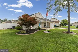 20 S Mars Dr, Sewell, NJ 08080 - Photo 4