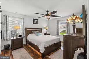 20 S Mars Dr, Sewell, NJ 08080 - Photo 16