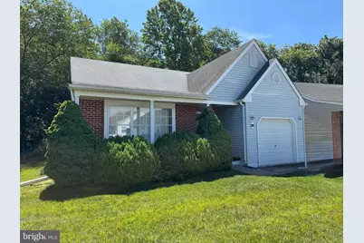 574 Barbados Drive, Monroe Township, NJ 08094 - Photo 2