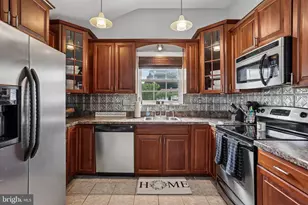 28 Cherry Ln, West Deptford, NJ 08096 - Photo 6