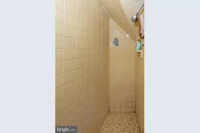 357 Nassau Ave, Paulsboro, NJ 08066 - Photo 18