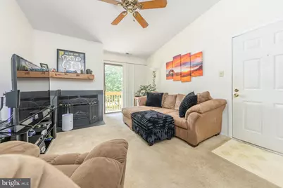 132 Ashton Court, West Deptford Township, NJ 08051 - Photo 4