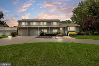 1581 Commissioners Road, Harrison Township, NJ 08062 - Photo 4