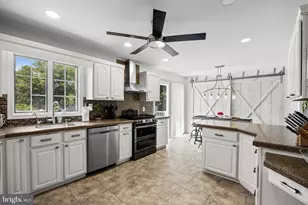 1581 Commissioners Rd, Harrison Township, NJ 08062 - Photo 2