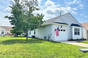 614 Barbados Dr, Monroe Township, NJ 08094 - Photo 2
