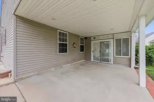 508 St Martin Ct, Monroe Township, NJ 08094 - Photo 4