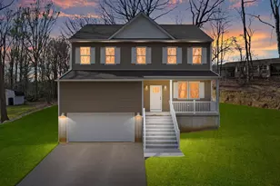 48 Farrier Ave, Blackwood, NJ 08012 - Photo 2