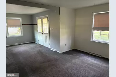 8 Colonial Drive, East Greenwich Township, NJ 08020 - Photo 12
