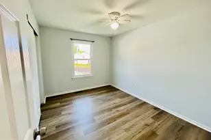 2 Quasar Ct, Sewell, NJ 08080 - Photo 12