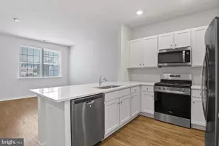 37 Arlotta St, Glassboro, NJ 08028 - Photo 10