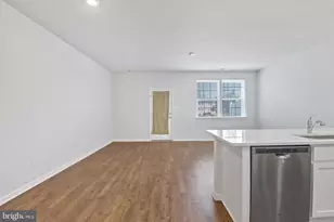 37 Arlotta St, Glassboro, NJ 08028 - Photo 8