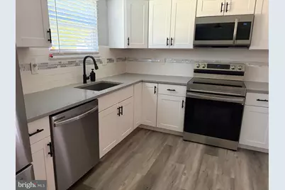 2420 Sunset Avenue, Monroe Township, NJ 08094 - Photo 12