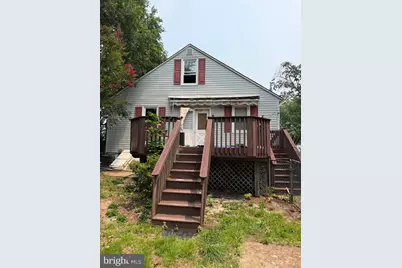 304 Pine Street, Washington Township, NJ 08012 - Photo 2
