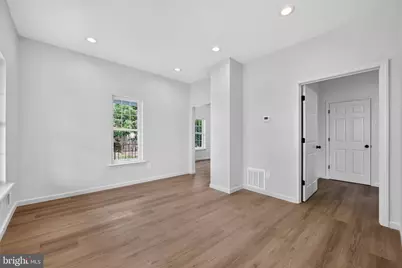 700 Clonmell Road, Paulsboro, NJ 08066 - Photo 8
