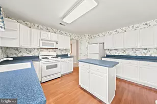 38 Pitman Pl, Sewell, NJ 08080 - Photo 16