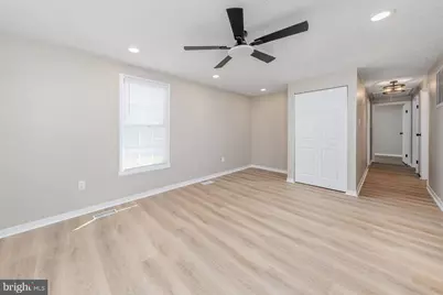 97 N Queen, West Deptford Township, NJ 08086 - Photo 6