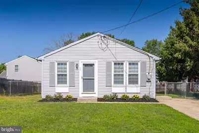97 N Queen, West Deptford Township, NJ 08086 - Photo 2