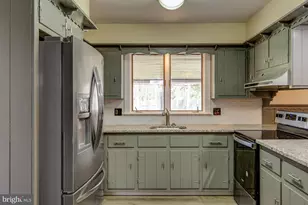907 Norway St, Glassboro, NJ 08028 - Photo 10