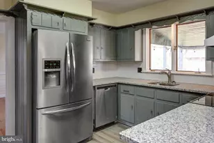 907 Norway St, Glassboro, NJ 08028 - Photo 12