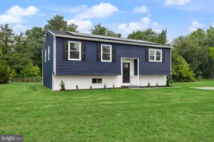 48 Lay Dr, Franklin Township, NJ 08322 - Photo 1