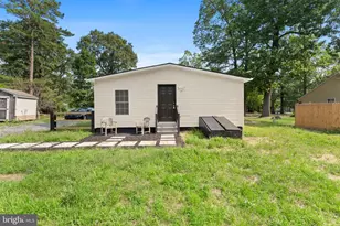 2711 S Shore Dr, Monroe Township, NJ 08094 - Photo 4