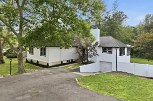 10 Spruce St, Sewell, NJ 08080 - Photo 2